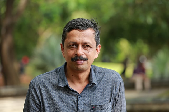 എഴുത്തിന്റെ ക്ലോസ്സ് ഷോട്ട്