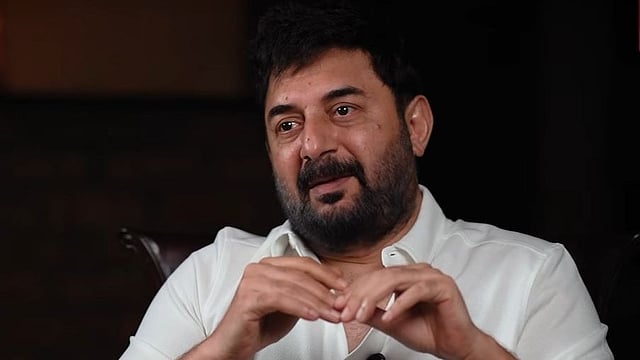 'അവിടെയെത്തിയപ്പോൾ എനിക്ക് കരച്ചിലടക്കാനായില്ല; 'മെയ്യഴകനി'ലെ ആദ്യ സീൻ വായിച്ചപ്പോൾ തന്നെ കണക്ടായി'
