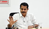 'ആലോചിക്കാതെയാണ് തീരുമാനം എടുക്കുന്നത്; മുഖ്യമന്ത്രി ശൈലി മാറ്റണം; സതീശനെതിരെ വീണ്ടും അടൂര്‍ പ്രകാശ്