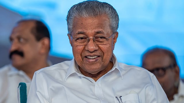 പിആറിനായി അവസാന വര്‍ഷം പിണറായി സര്‍ക്കാര്‍ കിഫ്ബിയില്‍ നിന്ന് ചെലവിട്ടത് 100 കോടി