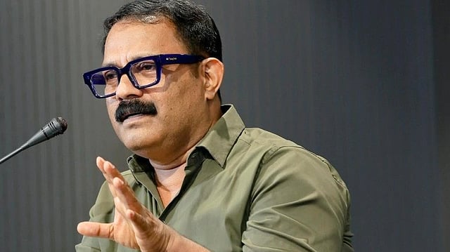 'അത് ഉദ്യോഗസ്ഥ പോര് അല്ല, ചലഞ്ച് മാത്രം'; തദ്ദേശവകുപ്പിലെ മാലിന്യനിര്മ്മാര്ജ്ജനത്തിന് രണ്ടു പദ്ധതികളില് മന്ത്രി കെ എം ഷാജി