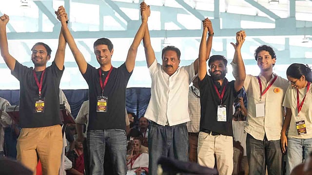 'ഗ്യാനേഷ് കുമാറിന്റെ രാജി വരെ പ്രക്ഷോഭവുമായി തെരുവിൽ'; ബംഗളൂരുവില് സിജെപി പ്രതിഷേധം