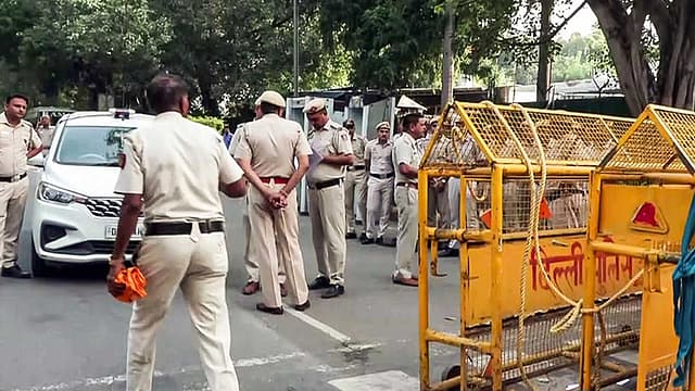 ജന്തർ മന്തറിലെ സിജെപി പ്രതിഷേധത്തിന് അനുമതി നിഷേധിച്ചു; ഡൽഹിയിൽ 57 മെട്രോ സ്റ്റേഷനുകൾ അടച്ചേക്കും
