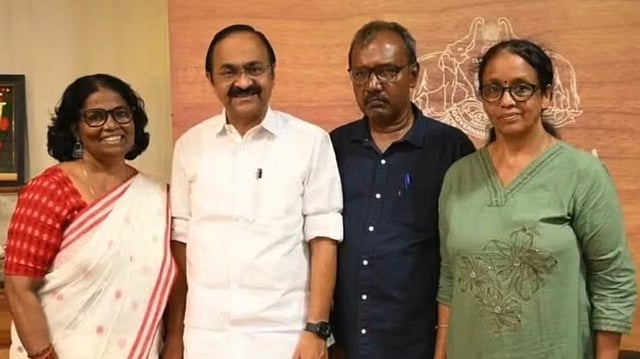 മുത്തങ്ങ സമരത്തിനിടെ പൊലീസ് മര്ദ്ദനമേറ്റ കെ കെ സുരേന്ദ്രന് ഒടുവില് നീതി; 12.5 ലക്ഷം രൂപ നല്കാന് സര്ക്കാര് ഉത്തരവ്