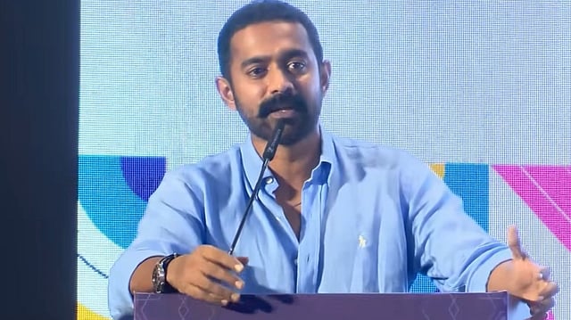 'ഫോണിലൂടെ കുട്ടികൾക്ക് കിട്ടിയ സൂപ്പർ പവറാണ് ഇന്റർനെറ്റ്; അത് അപകടമല്ല, സാധ്യതകളാണ്'