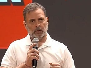 ​Jantar Mantar Protest: 'രാജിവച്ച് മാപ്പുസാക്ഷിയാകൂ, ക്ഷമിക്കാം'; ഗ്യാനേഷ് കുമാറിനോട് രാഹുൽ