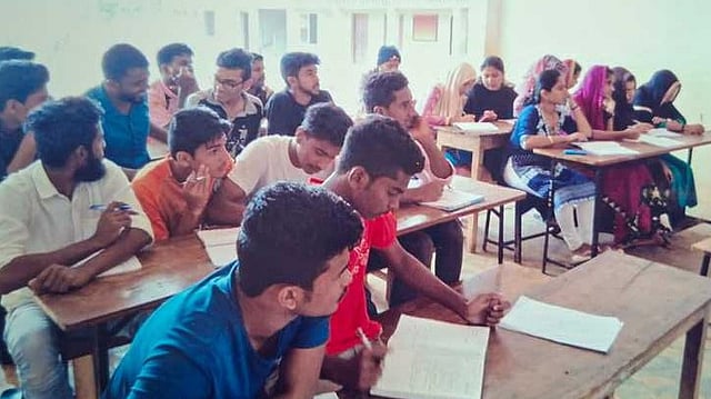 Thettamala Sanghachethana Library