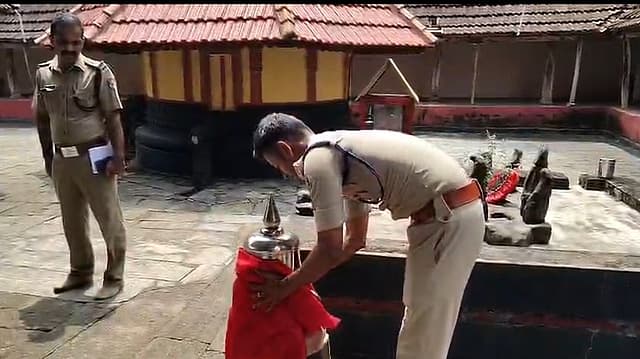 തൃത്താല കണ്ണന്നൂർ ഭഗവതി ക്ഷേത്രത്തിൽ വീണ്ടും മോഷണം; ശ്രീകോവിലിന് മുന്നിലെ രണ്ട് ഭണ്ഡാരങ്ങൾ കവർന്നു