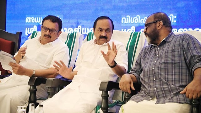 കൈയില്‍ 1500 രൂപ ഉണ്ടോ?, ഡിസ്‌കൗണ്ട് കൂടാതെ ക്യാഷ്ബാക്കും; കെഎസ്എഫ്ഇ പിങ്ക് ചിട്ടിക്ക് തുടക്കമായി 