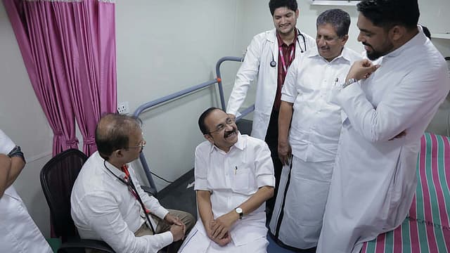 നിയമസഭാ സാമാജികര്ക്കായി കോട്ടയം കാരിത്താസ് 'ആശുപത്രിയുടെ സൗജന്യ മെഡിക്കല് സ്ക്രീനിംഗ് ക്യാമ്പ്