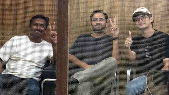 സൗരവ് ദാസും അശുതോഷ് റാങ്കയും ജയിലിലേക്ക്; അജിന്ക്യ ഷിന്ഡെയ്ക്ക് ജാമ്യം