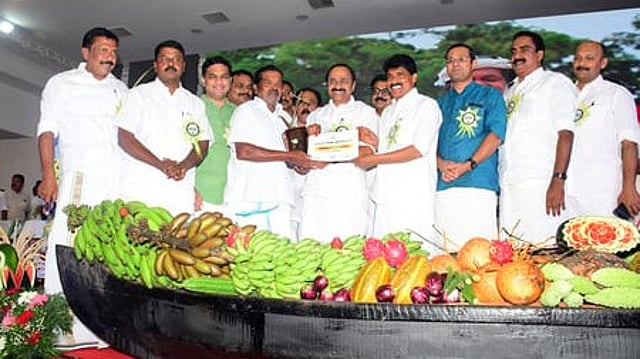 കാർഷിക പൈതൃകത്തിന്റെ കാവൽക്കാരൻ, തീരാനഷ്ടം; ചെറുവയൽ രാമന്റെ വിയോഗത്തിൽ മുഖ്യമന്ത്രിയും പ്രതിപക്ഷ നേതാവും അനുശോചിച്ചു