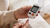 വീട്ടിൽ പ്രമേഹം പരിശോധിക്കുമ്പോൾ ഈ അബദ്ധങ്ങൾ ഒഴിവാക്കണം