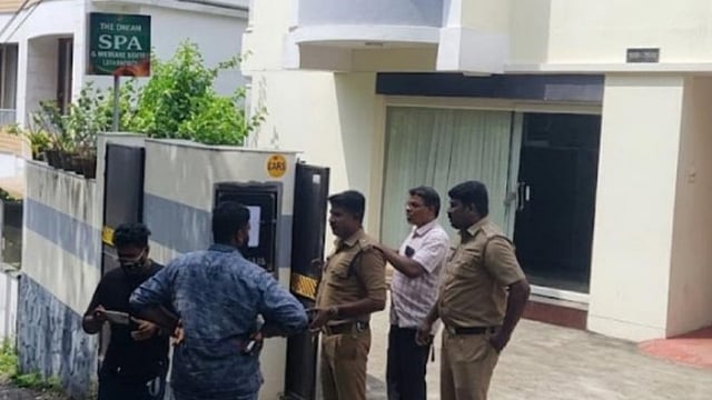 സ്പാ പീഡനം: ബിനാമിയായ ഹെല്ത്ത് ഇന്സ്പെക്ടര് അറസ്റ്റില്, സസ്പെന്ഡ് ചെയ്ത് മേയര്