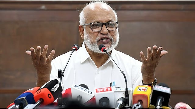 'മറ്റൊരു SIR ആകരുത്'; സെന്സസ് ചട്ട ഭേദഗതിക്കെതിരെ സിപിഎം; എംഎ ബേബി രാഷ്ട്രപതിക്ക് കത്തെഴുതി