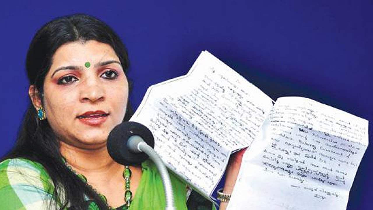 സരിതയുടെ കത്ത് ചര്‍ച്ച ചെയ്യരുതെന്ന ഹൈക്കോടതി ഉത്തരവ് ജനാധിപത്യവിരുദ്ധം: ആനത്തലവട്ടം ആനന്ദന്‍ 