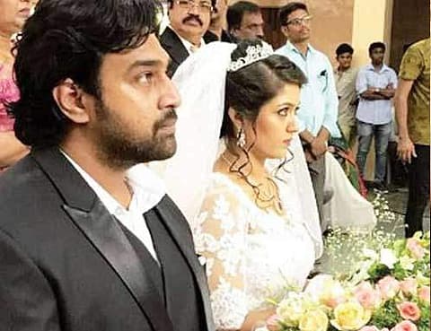 കുടുംബാംഗങ്ങളെ സാക്ഷിയാക്കി മേഘ്‌നയും ചിരഞ്ജീവിയും ഒന്നായി