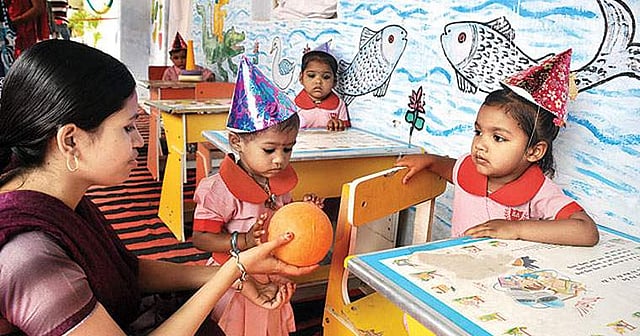 കടുത്ത വേനല്ച്ചൂട്: കുഞ്ഞുങ്ങളെ അങ്കണവാടിയില് വരാന് നിര്ബന്ധിക്കരുതെന്ന് ബാലാവകാശ കമ്മീഷന്