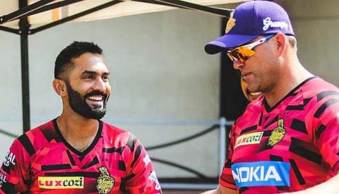 ഞാനാണ് സെലക്ടര്‍ എങ്കില്‍ കാര്‍ത്തിക് ടീമിലുണ്ടാകും; എടുത്തില്ലെങ്കില്‍ അത് മണ്ടത്തരം; തുറന്നടിച്ച് ഇതിഹാസ ഓള്‍റൗണ്ടര്‍