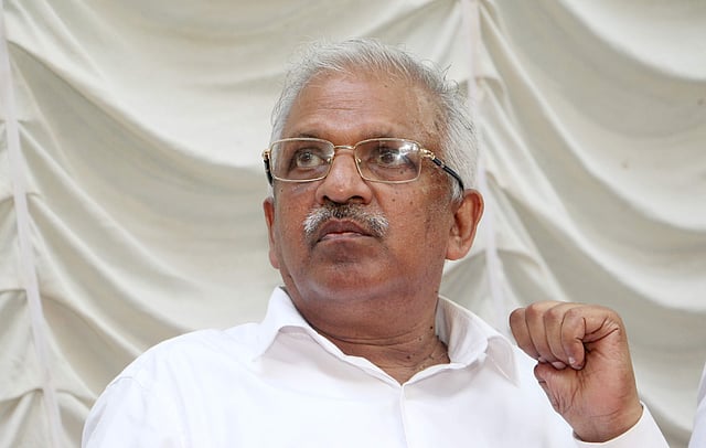 പിജെ ആര്‍മി പൊളിഞ്ഞതോടെ റെഡ് ആര്‍മി; ഒരു ബന്ധവുമില്ലെന്ന് പി ജയരാജന്‍