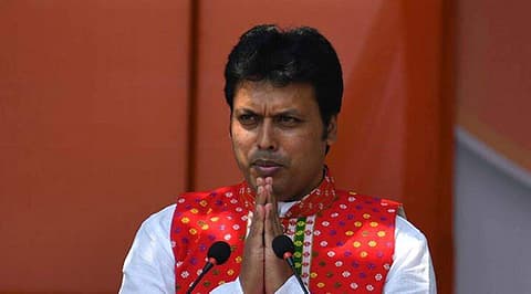 ത്രിപുര ബിജെപിയില്‍ കലാപം; ബിപ്ലബ് ദേബിനെ മാറ്റണമെന്ന് ആവശ്യം; എംഎല്‍എമാര്‍ ഡല്‍ഹിയില്‍