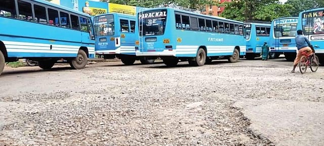 ആർടിഒ ആണെന്നറിയാതെ ബസ് ജീവനക്കാരുടെ ഭീഷണി! ഒടുവിൽ പാതിവഴിയിൽ സർവീസ് നിർത്തിയ സ്വകാര്യ ബസിന് കനത്ത പിഴ