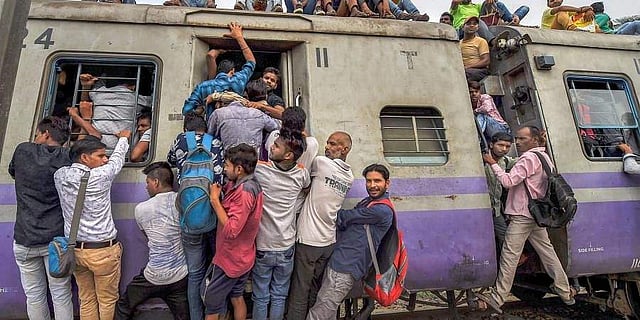 ഇന്ത്യന്‍ ജനസംഖ്യ 144 കോടി, ചൈനയെ മറികടന്നു; 26 ശതമാനവും 24 വയസ്സില്‍ താഴെ