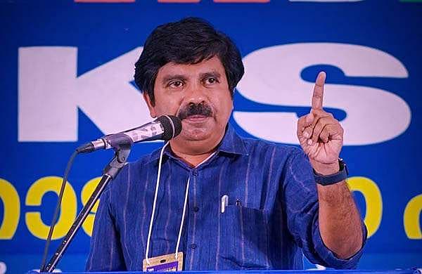 പലസ്തീന്‍ ഐക്യദാര്‍ഢ്യ റാലി; ആര്യാടന്‍ ഷൗക്കത്തിന് വിലക്കുമായി കോണ്‍ഗ്രസ് 