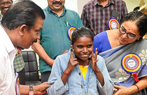 'ഇനി സ്നേഹത്തിന്റെ കാറ്റാടി കേരളമെങ്ങും വീശും'