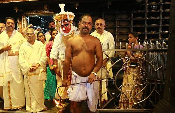 ഗുരുവായൂരിൽ അം​ഗുലീയാങ്കം കൂത്തിന് തുടക്കം