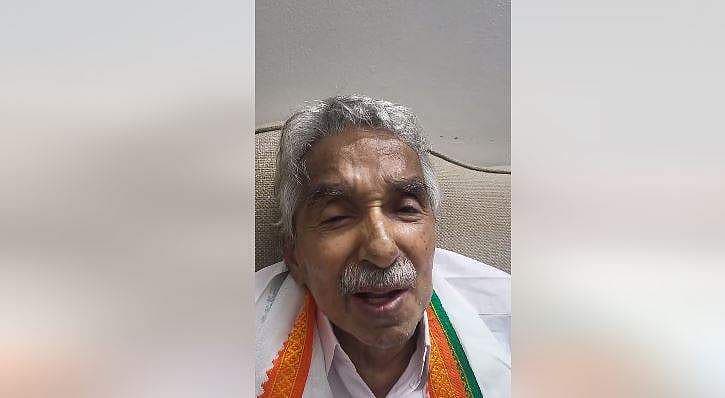 'എനിക്കൊരു പരാതിയുമില്ല'; ചികിത്സ നിഷേധിച്ചിട്ടില്ല, ഫെയ്‌സ്ബുക്ക് വീഡിയോയില്‍ ഉമ്മന്‍ചാണ്ടി