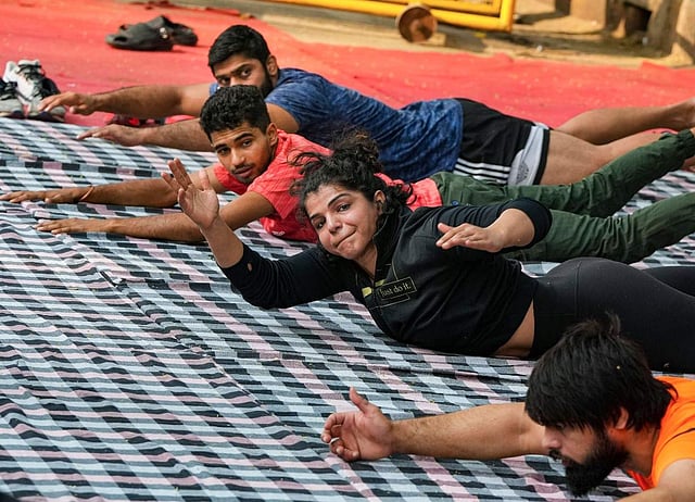 പരിശീലനം നടത്തുന്ന താരങ്ങൾ/ പിടിഐ