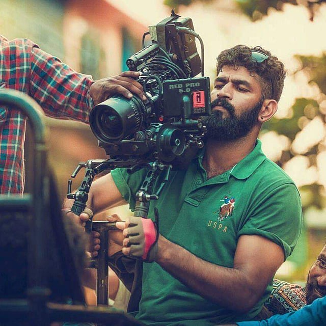 ഗിരീഷ് ഗംഗാധരന്