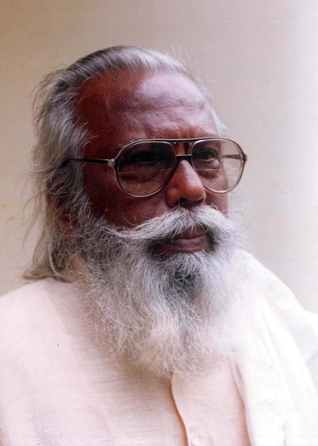 എംവി ദേവന്