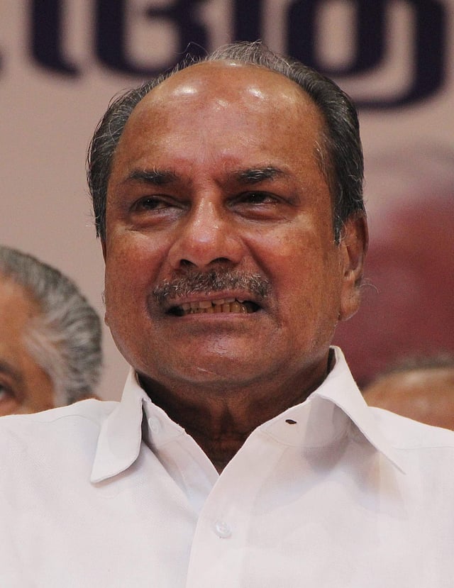 എകെ ആന്റണി