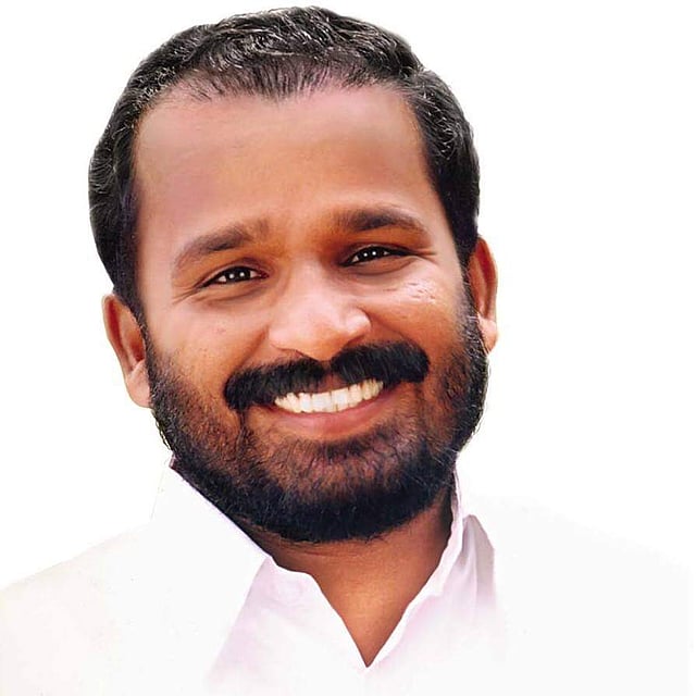 ടി.എന്. പ്രതാപന്