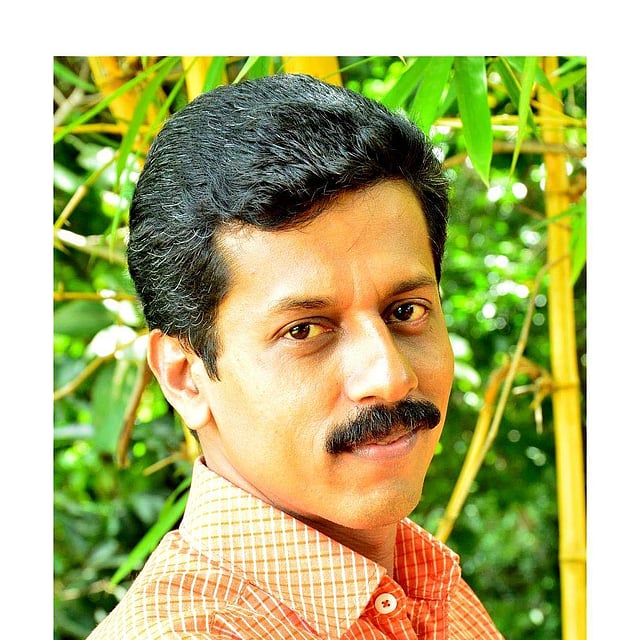 വിനോയ് തോമസ്