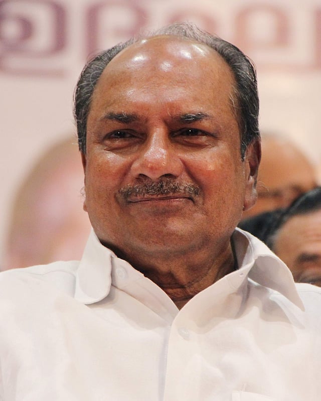 എകെ ആന്റണി