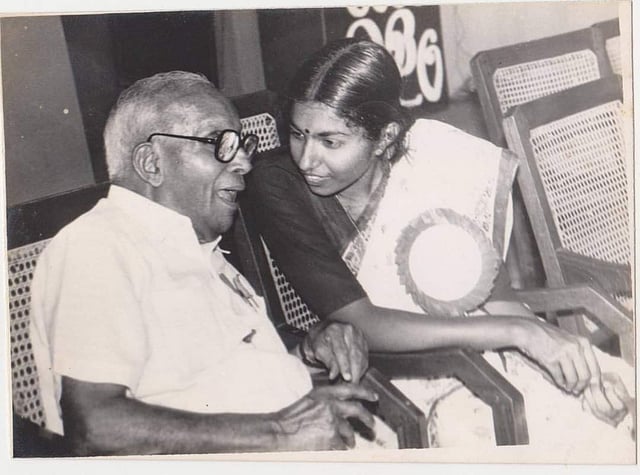 ഇഎംഎസിനൊപ്പം. 1994ൽ എടുത്ത ചിത്രം