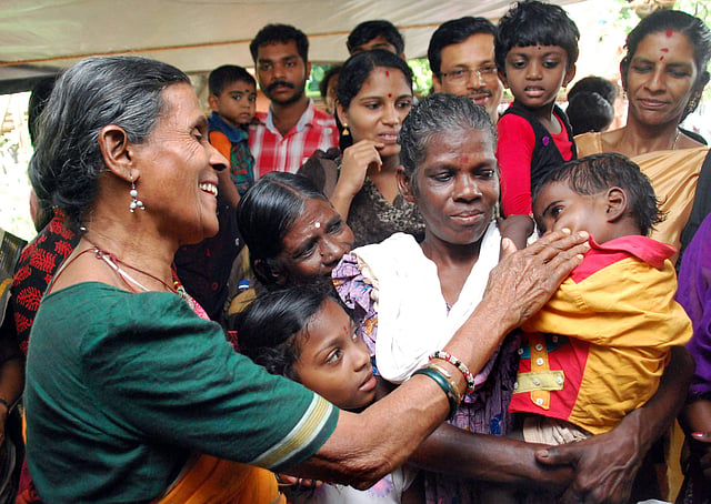 കോഴിക്കോട് കോടഞ്ചേരി വട്ടപ്പൊയിൽ കോളനിയിലെ കുട്ടികൾക്കൊപ്പം