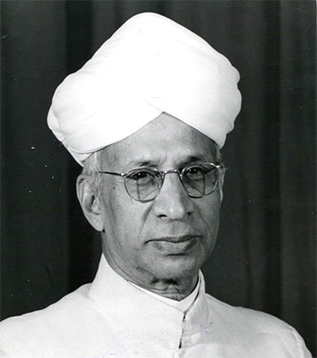 സർവ്വേപ്പള്ളി രാധാകൃഷ്ണൻ
