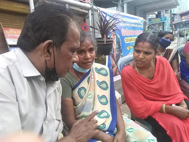 മണ്ണാർക്കാട് ചേർന്ന വിശദീകരണ പൊതുയോഗത്തിൽ മധുവിന്റെ ബന്ധുക്കൾ