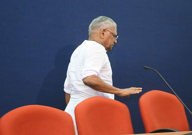 vs achuthananthan
