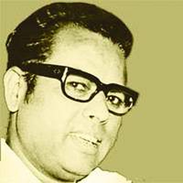 വയലാർ രാമവർമ്മ