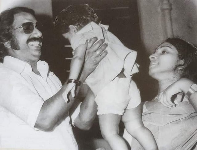 അപൂർവമായൊരു കുടുംബ ചിത്രം