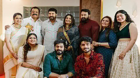 മമ്മൂട്ടിയും മോഹന്‍ലാലും സുരേഷ് ഗോപിയും കുടുംബസമേതം
