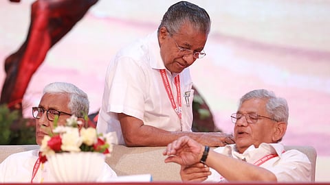 പിണറായിയും യെച്ചൂരിയും