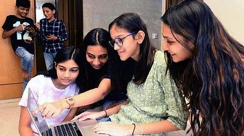  നാളെ മുതല്‍ ആരംഭിക്കുന്ന പന്ത്രണ്ടാം ക്ലാസ് പരീക്ഷ ഏപ്രില്‍ രണ്ടിന് അവസാനിക്കും