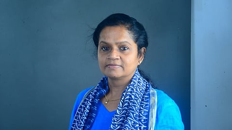 ജെനി ആന്‍ഡ്രൂസ് എഴുതിയ കവിത: ഗര്‍ഭസ്ഥം