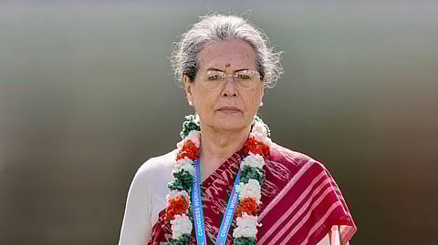 സോണിയാ​ഗാന്ധി 